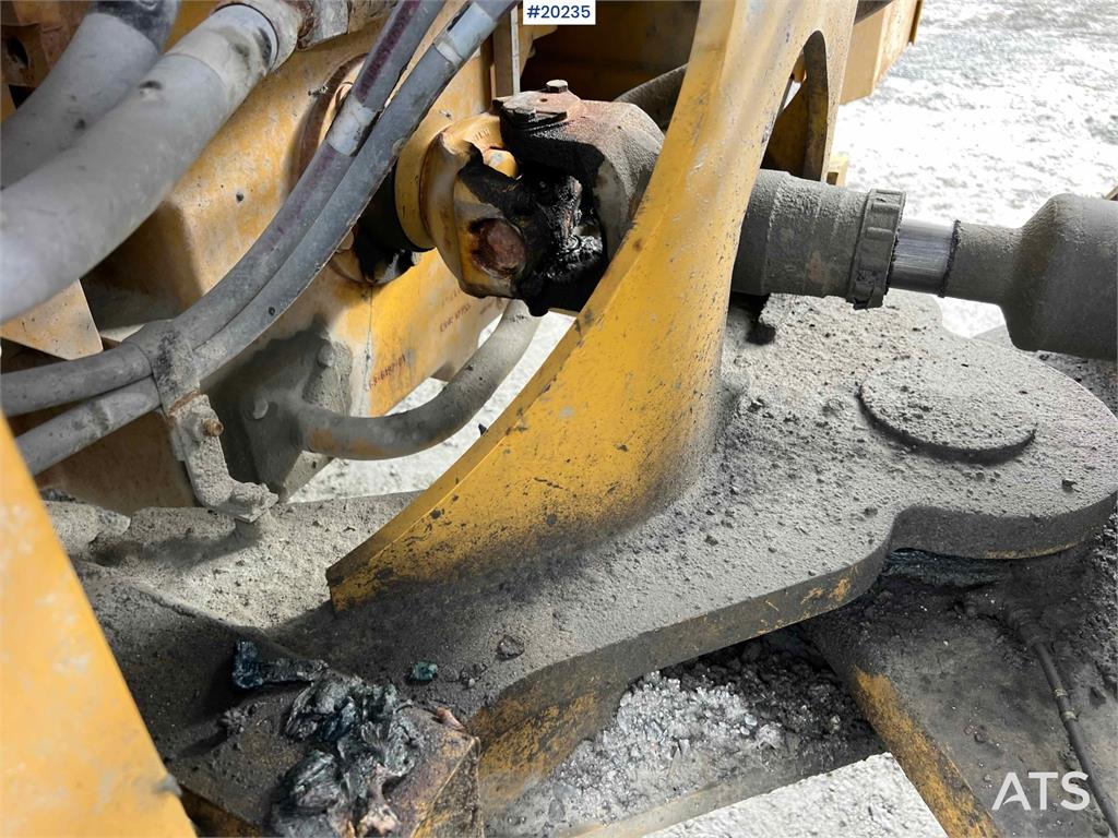 CAT 972M