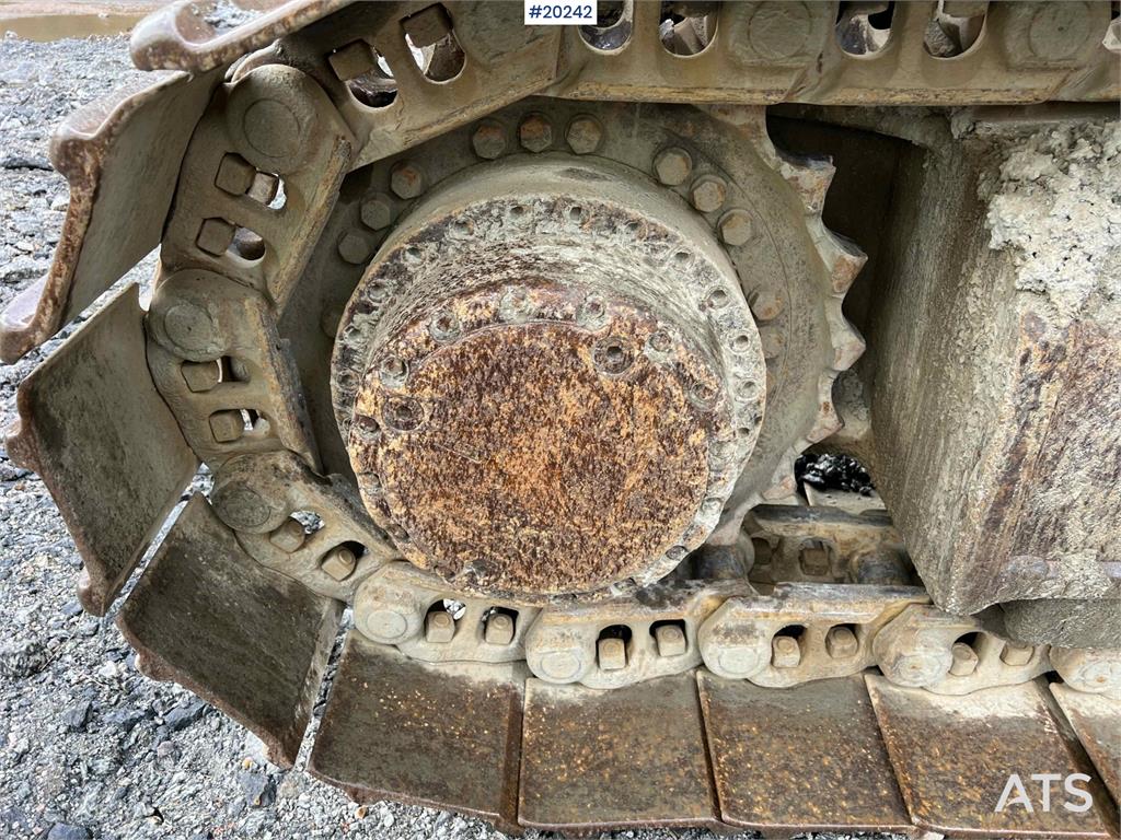 Volvo EC360 BLC excavator w/ Teeth bucket