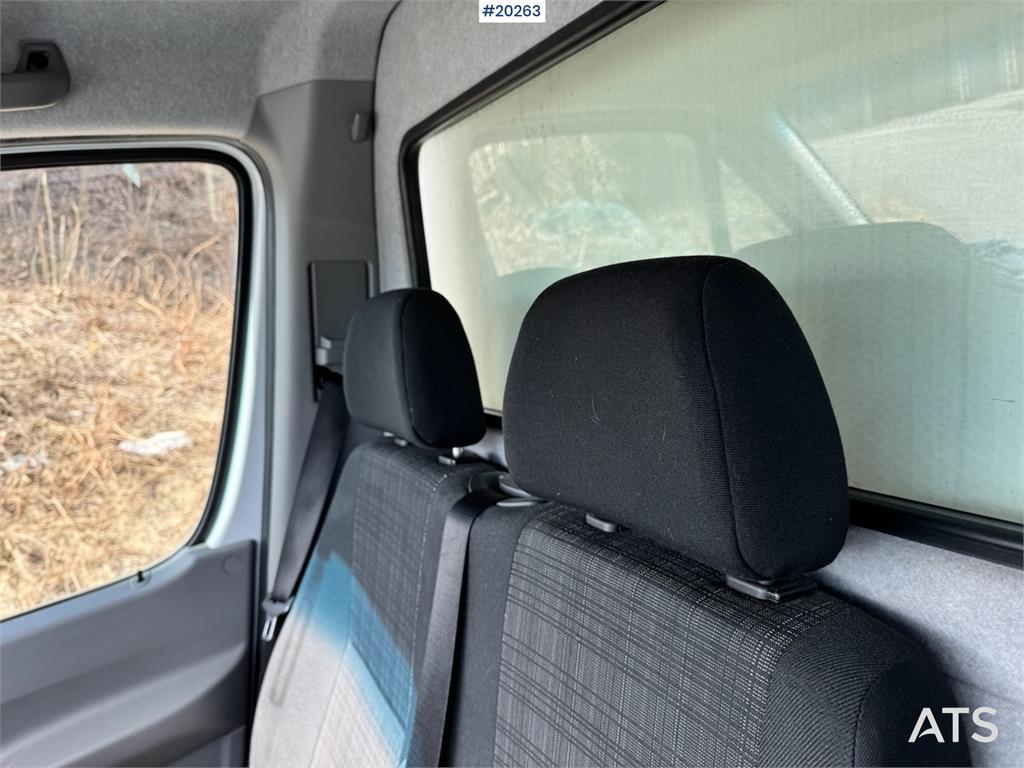 Mercedes-Benz Sprinter 8 Pallets.