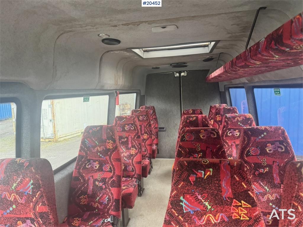 Mercedes-Benz Sprinter 312 Minibus.