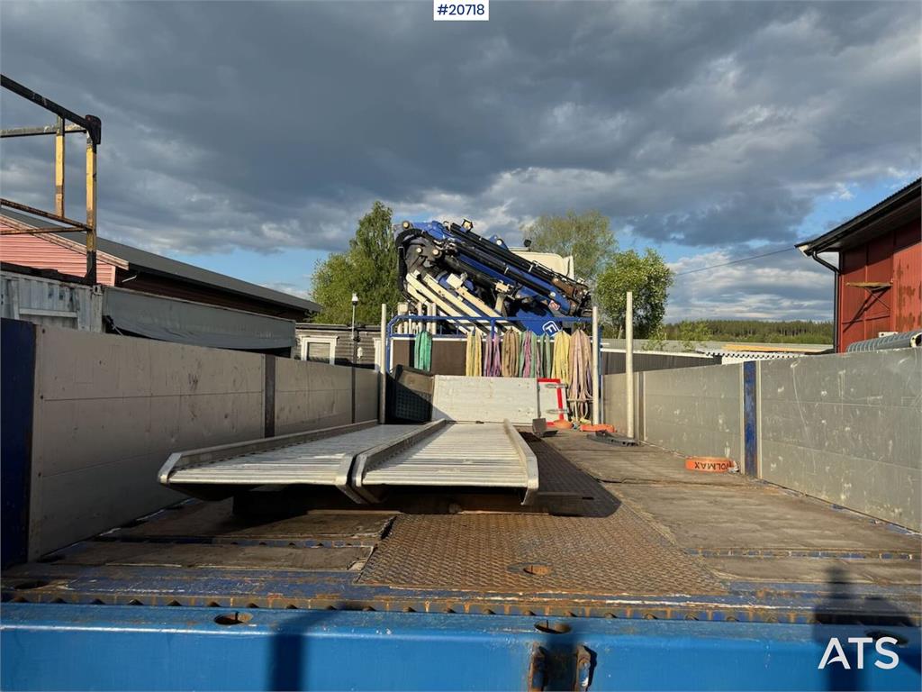 Volvo FH16 Tridem crane truck w/ 43 t/m Fassi crane