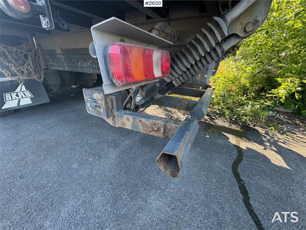Mercedes-Benz Actros box truck with side opening!