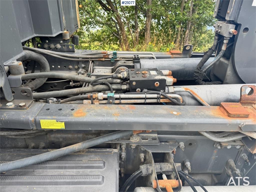 Volvo FM500 6x2 Hook truck.
