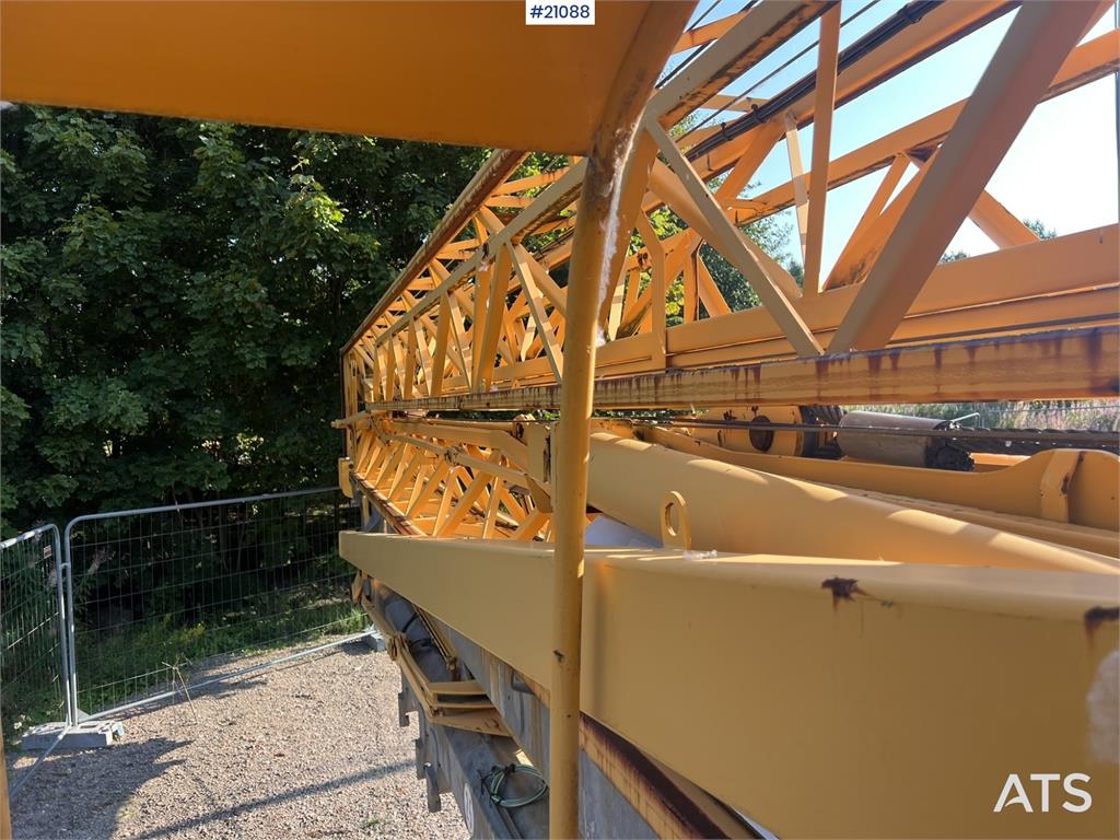 Potain IGO 50 crane w/ wheel set