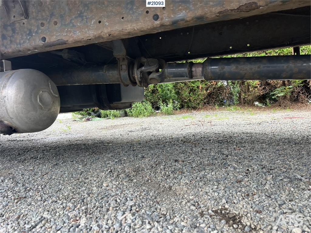 Renault midlium Flatbed 4x2 repair object