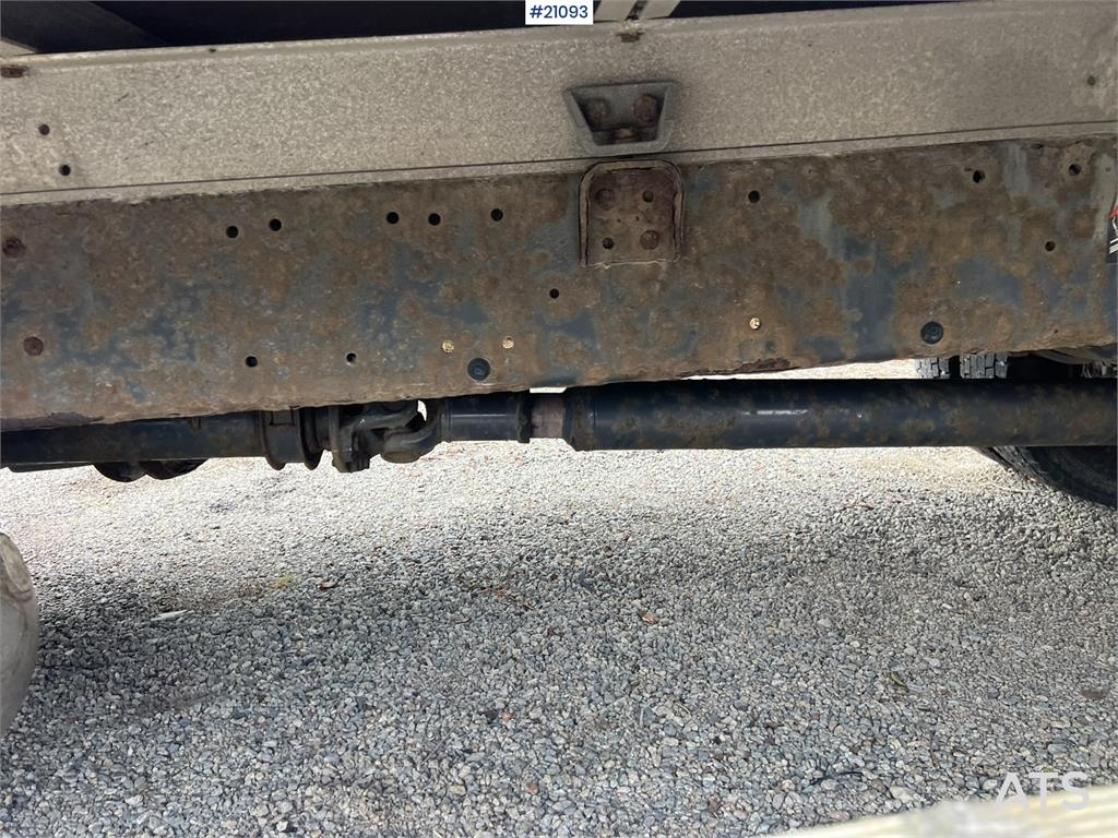 Renault midlium Flatbed 4x2 repair object