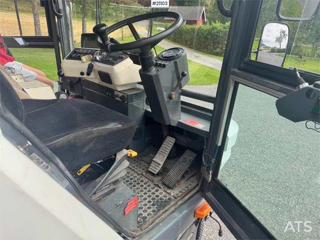 Ravo 540 Sweeper.
