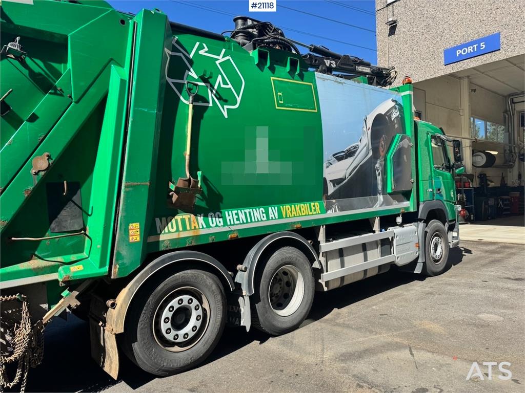 Volvo FM410 6x2 1 Chamber Waste Truck w/ Crane.