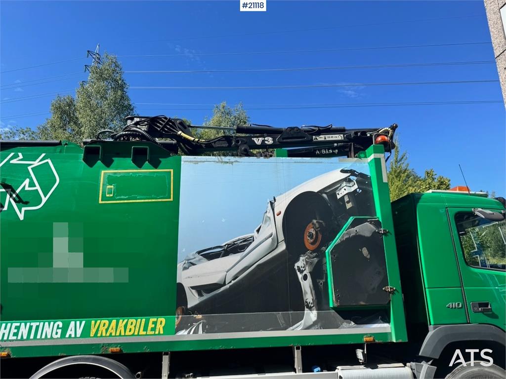 Volvo FM410 6x2 1 Chamber Waste Truck w/ Crane.