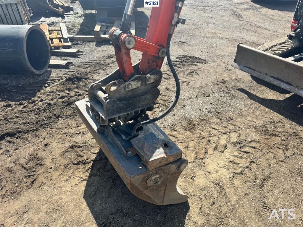 Kubota KX027-4 Mini Excavator w/ 2 buckets.