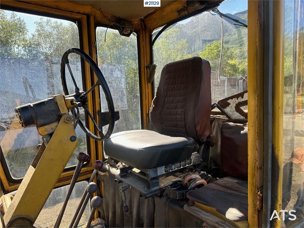 Nordverk 130 HVT grader w/ extra tires on rim. WATCH VIDEO.
