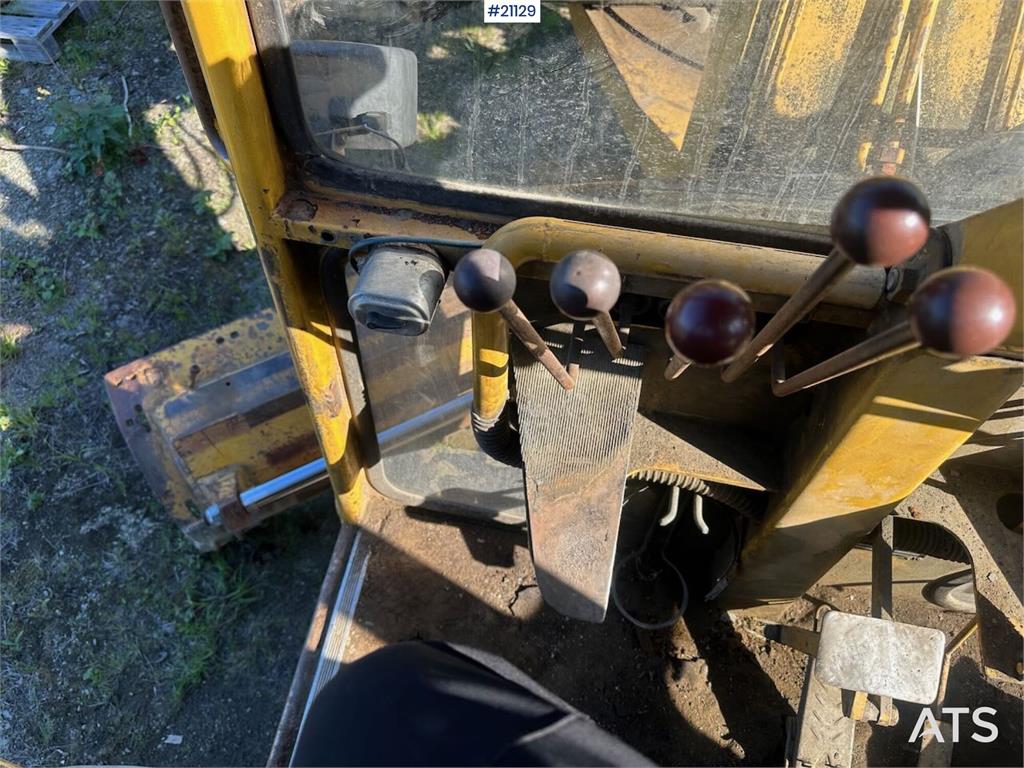 Nordverk 130 HVT grader w/ extra tires on rim. WATCH VIDEO.