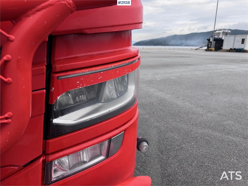 Scania 580 NextGen w/ 2015 Hammar 195s Sideloader
