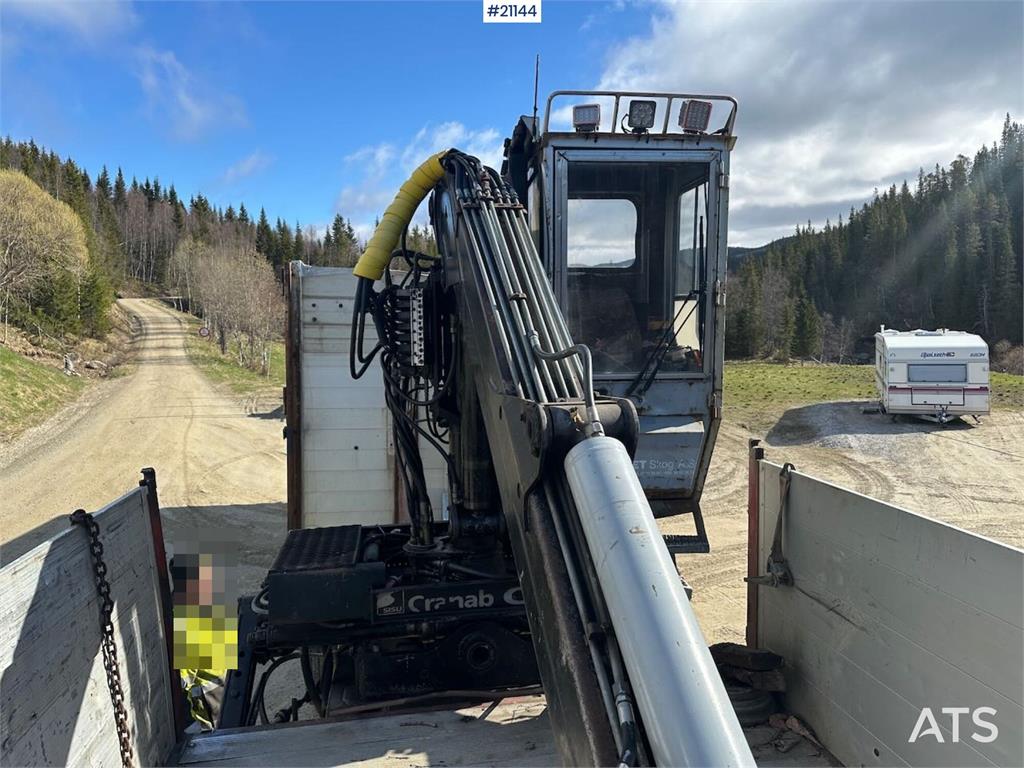 Volvo FH 16 6x4 timber truck w/ 1983 Briab grain trailer