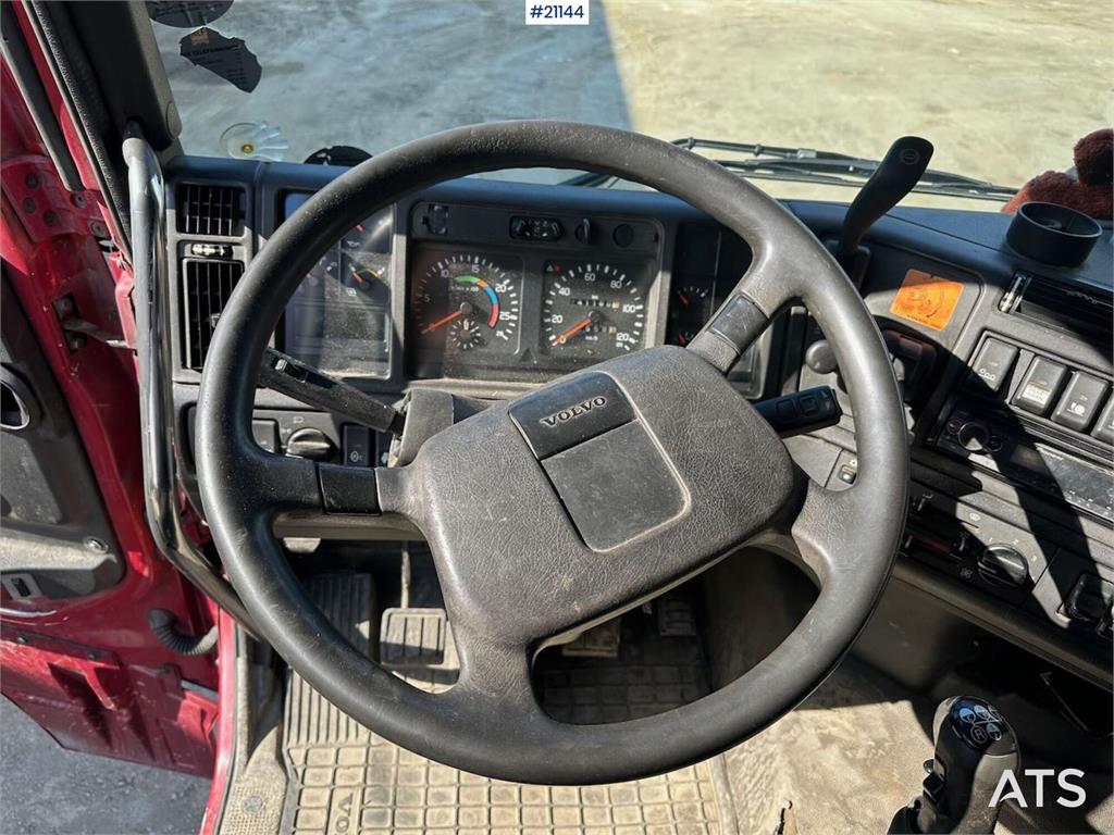 Volvo FH 16 6x4 timber truck w/ 1983 Briab grain trailer