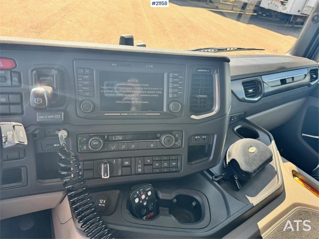 Scania P360 4x2 Box Truck w/ Full Side Opening and Webast