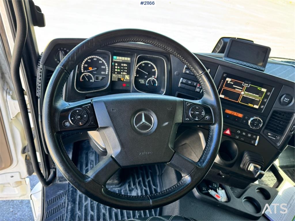 Mercedes-Benz Actros 2553 Tank truck w/ vm tarm trailer.