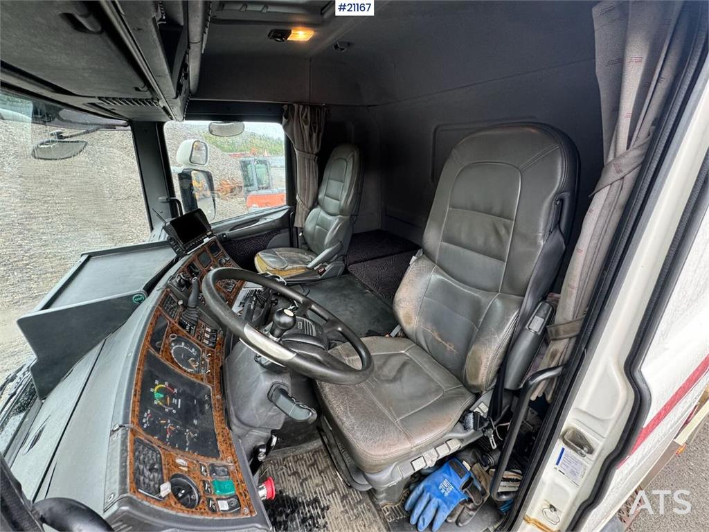 Scania R164 6x4 Hook truck.