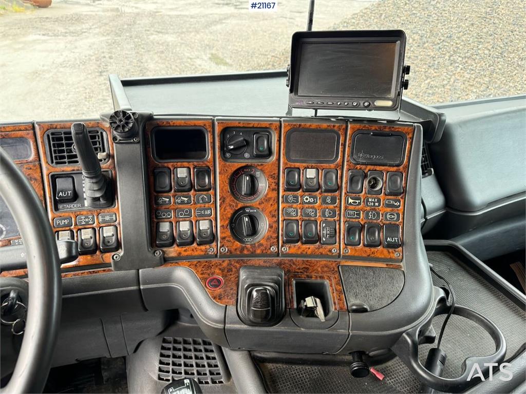 Scania R164 6x4 Hook truck.