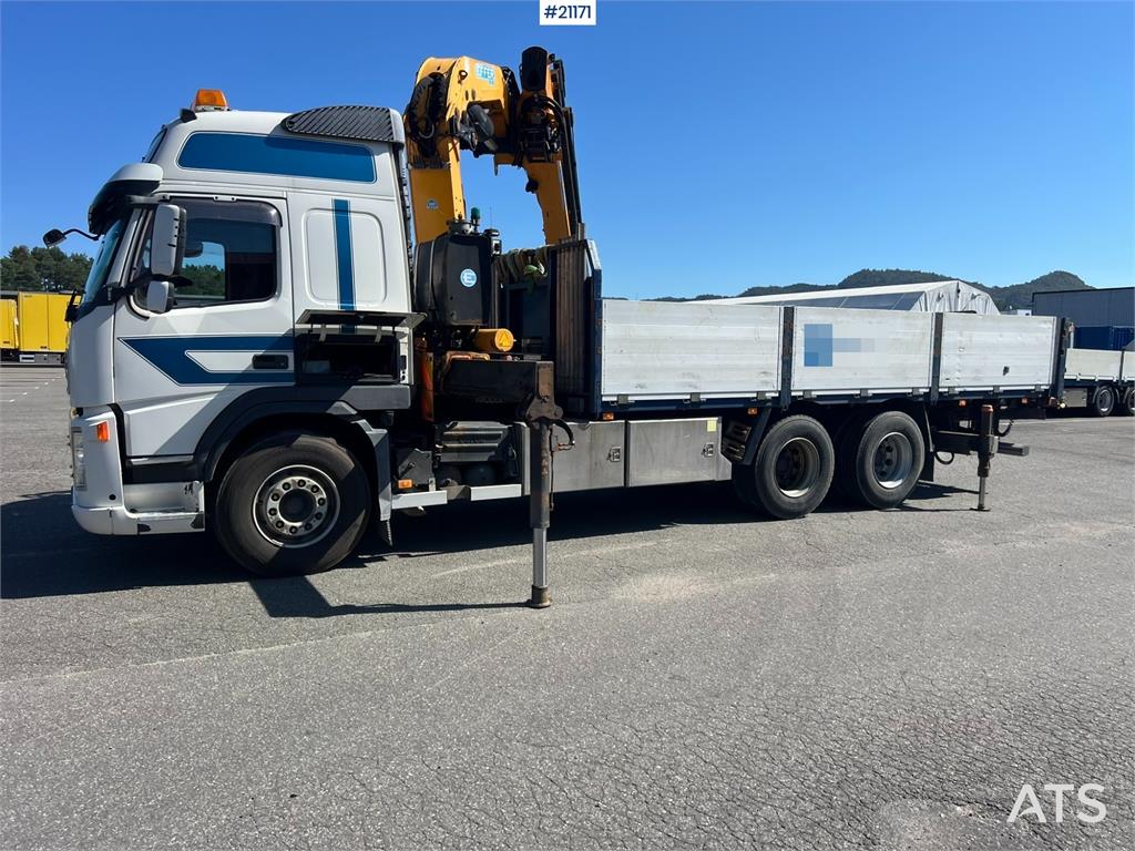 Volvo FM480 crane truck w/37 t/m Effer crane