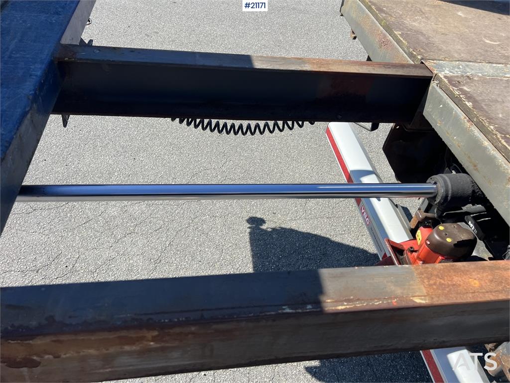 Volvo FM480 crane truck w/37 t/m Effer crane