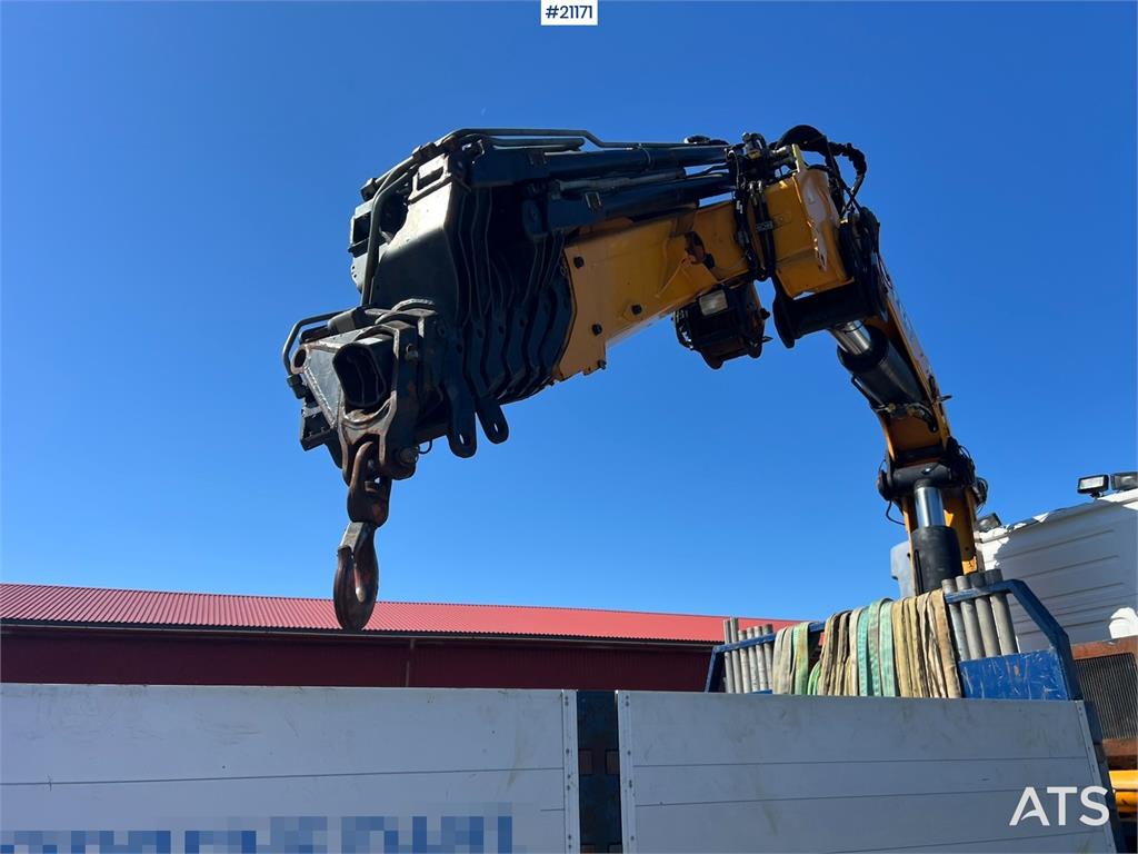Volvo FM480 crane truck w/37 t/m Effer crane