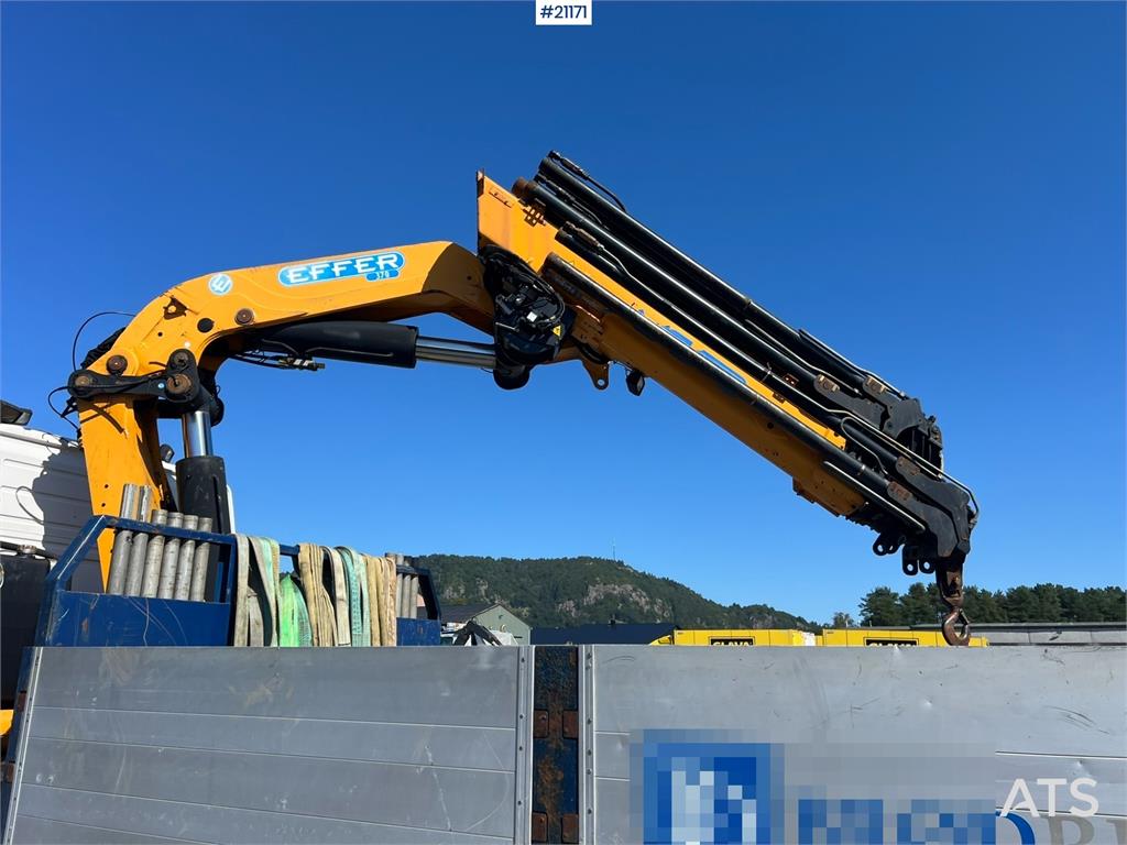 Volvo FM480 crane truck w/37 t/m Effer crane