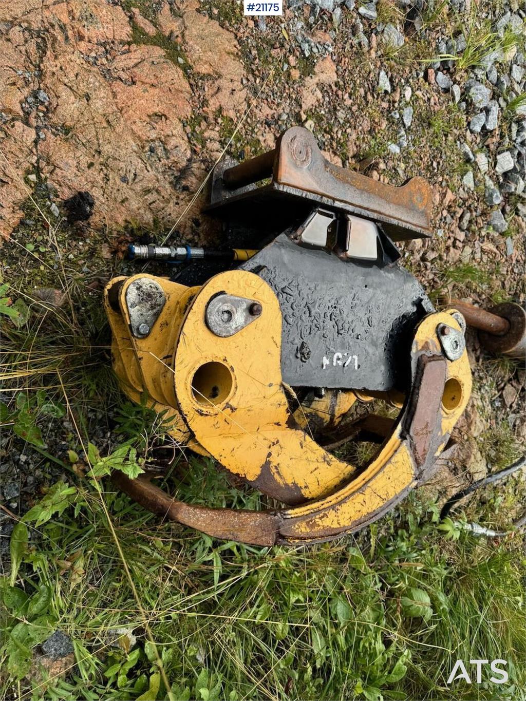 Kubota U55-4 Beltegraver m/ 2 skuffer, klype og pigghamme