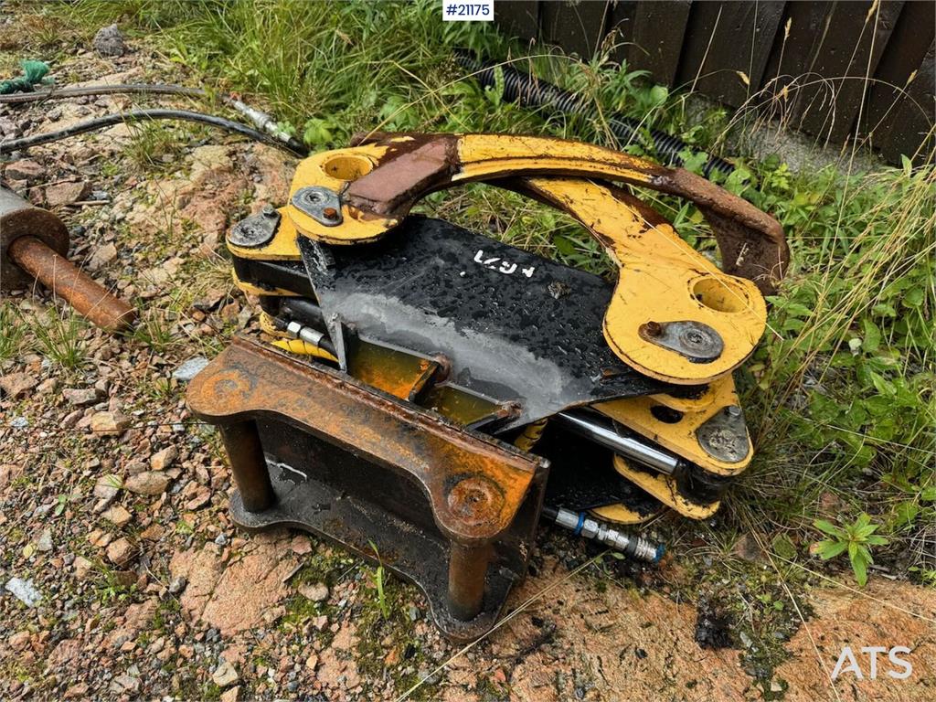 Kubota U55-4 Beltegraver m/ 2 skuffer, klype og pigghamme