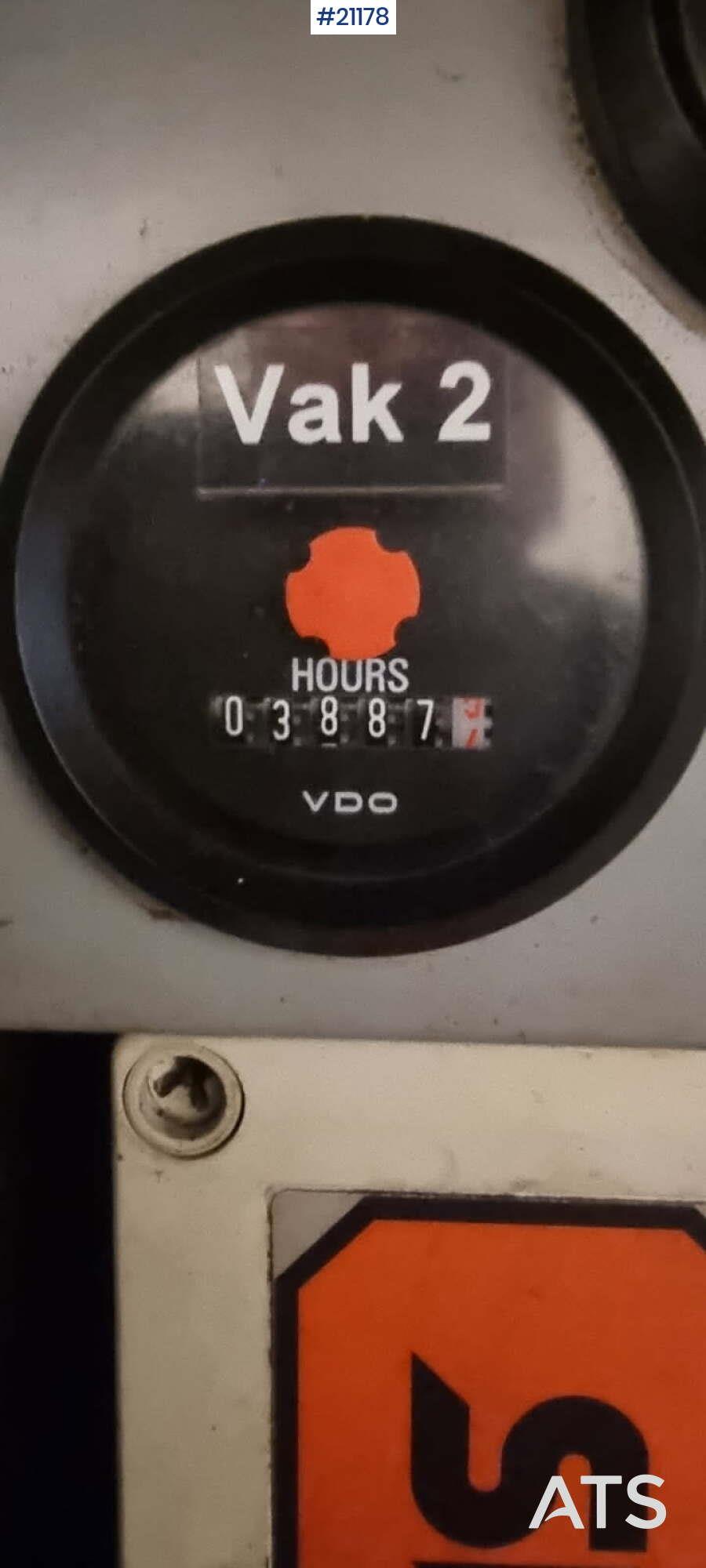 Volvo fh500 8x4 Mud vacuum truck w/ 2010 Inter consult b