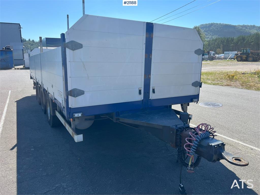 Tyllis 3 axle Flatbed trailer w/ foldable side doors