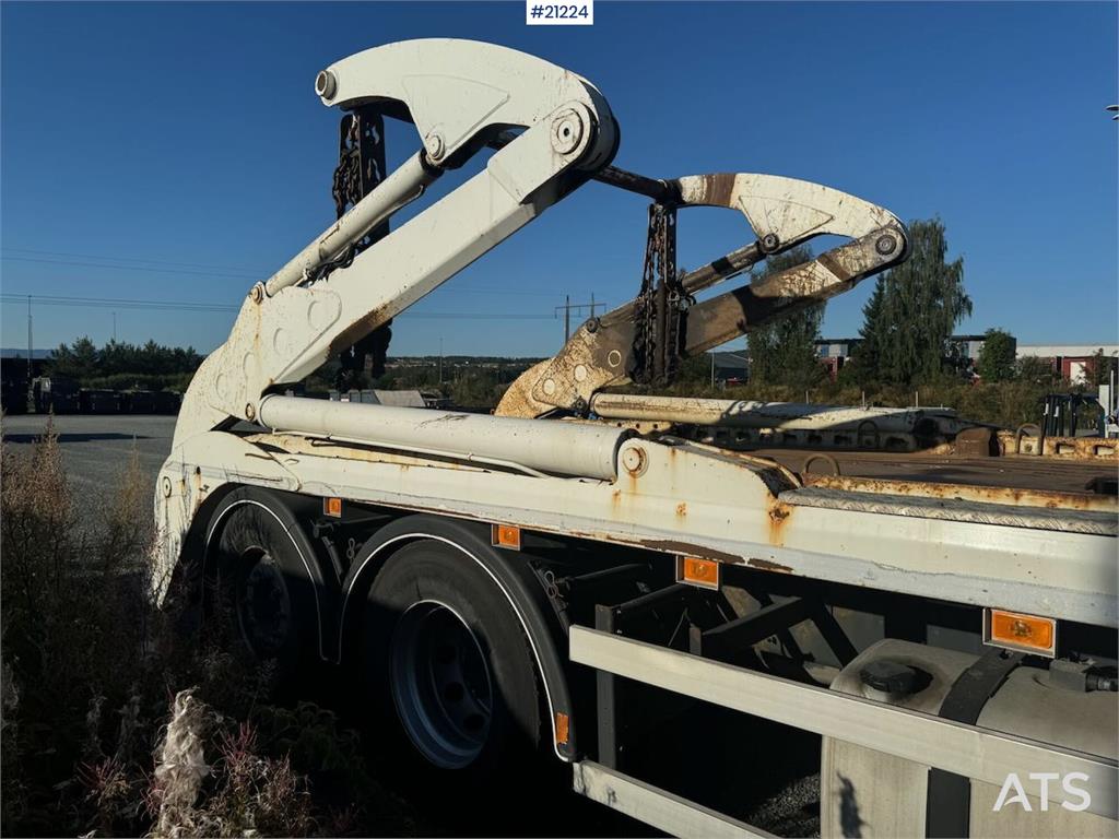 Volvo FMX 420 6x2 Lift dumper w/ Joab body