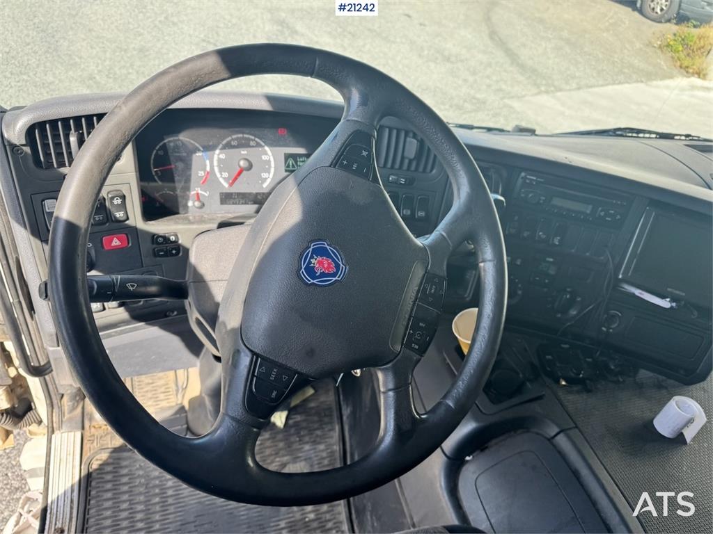 Scania P420 6x2 Box truck w/ Defective aggregate.