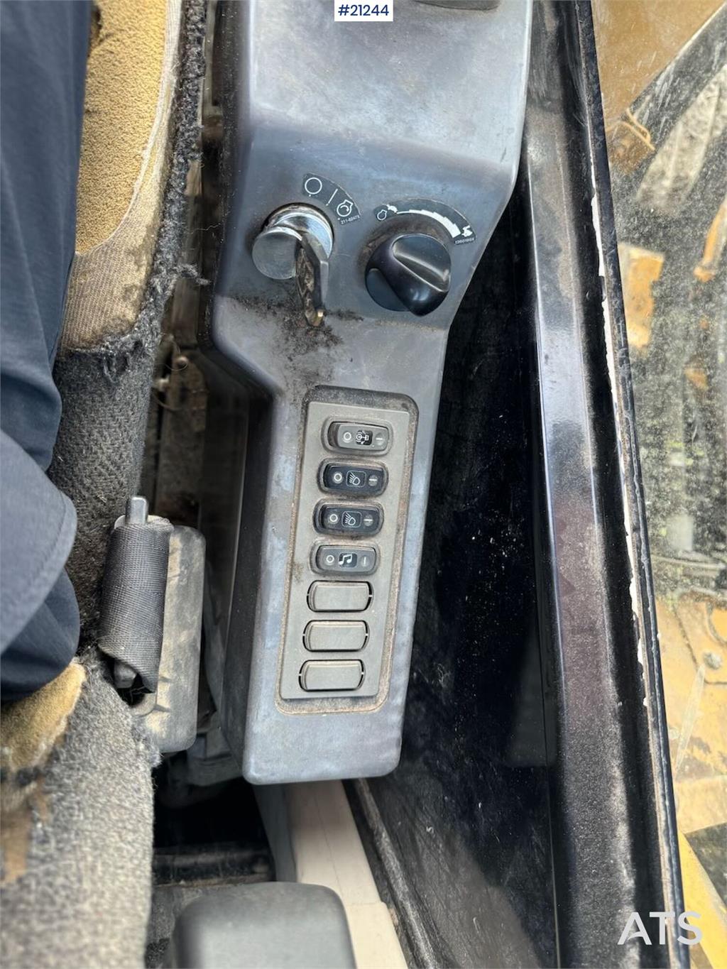 CAT 321C LCR