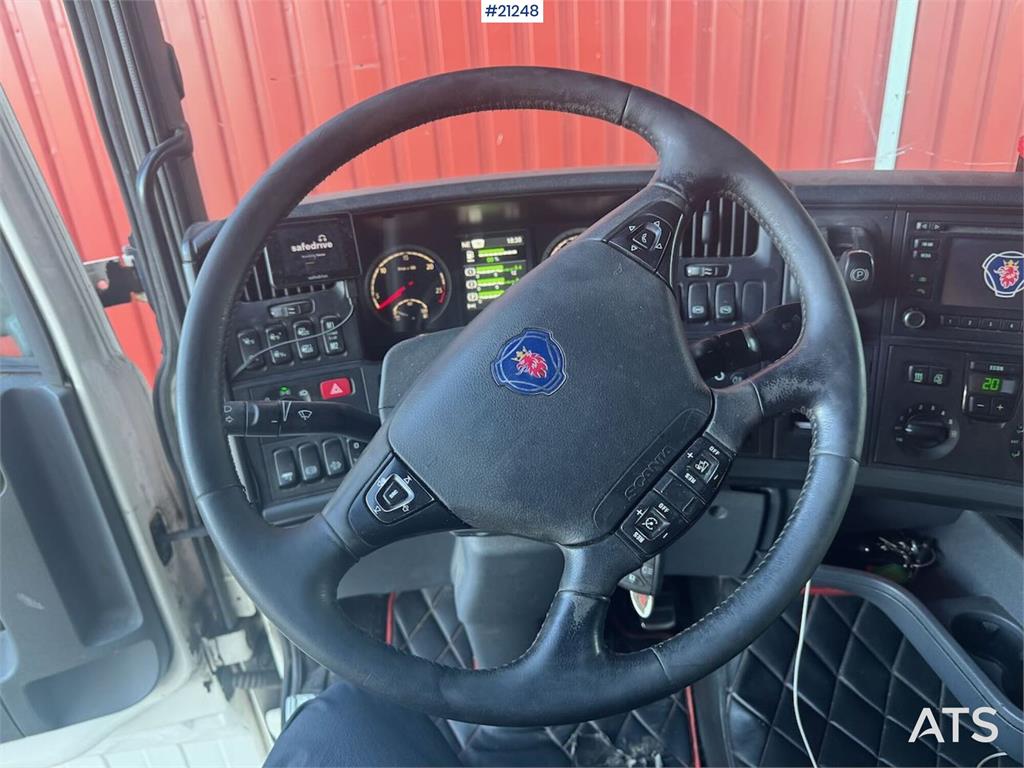 Scania R580 6x2 Wood chip truck w/ 2-way tipper. Delivere