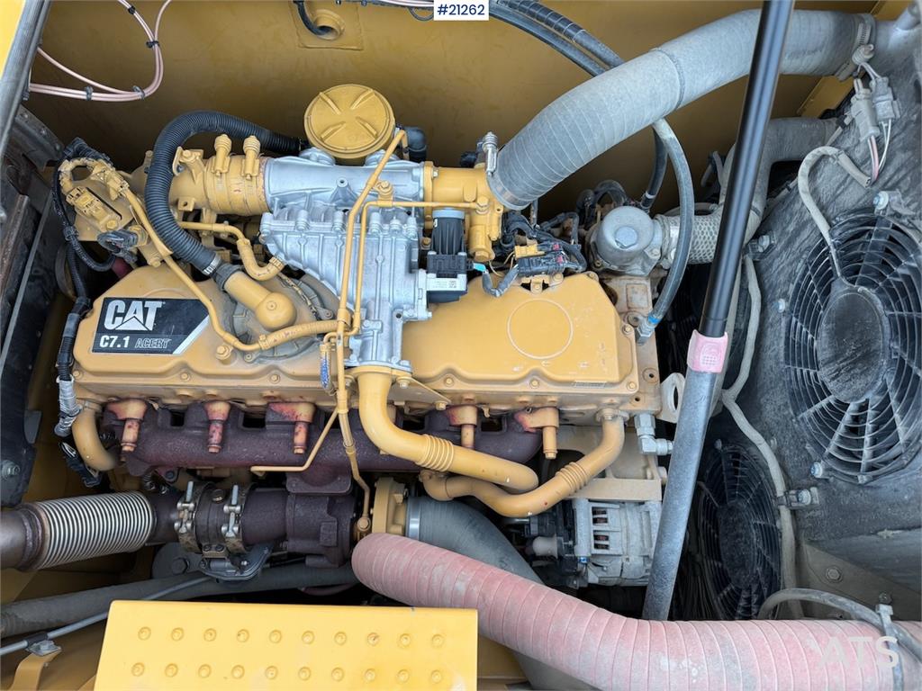 CAT 323