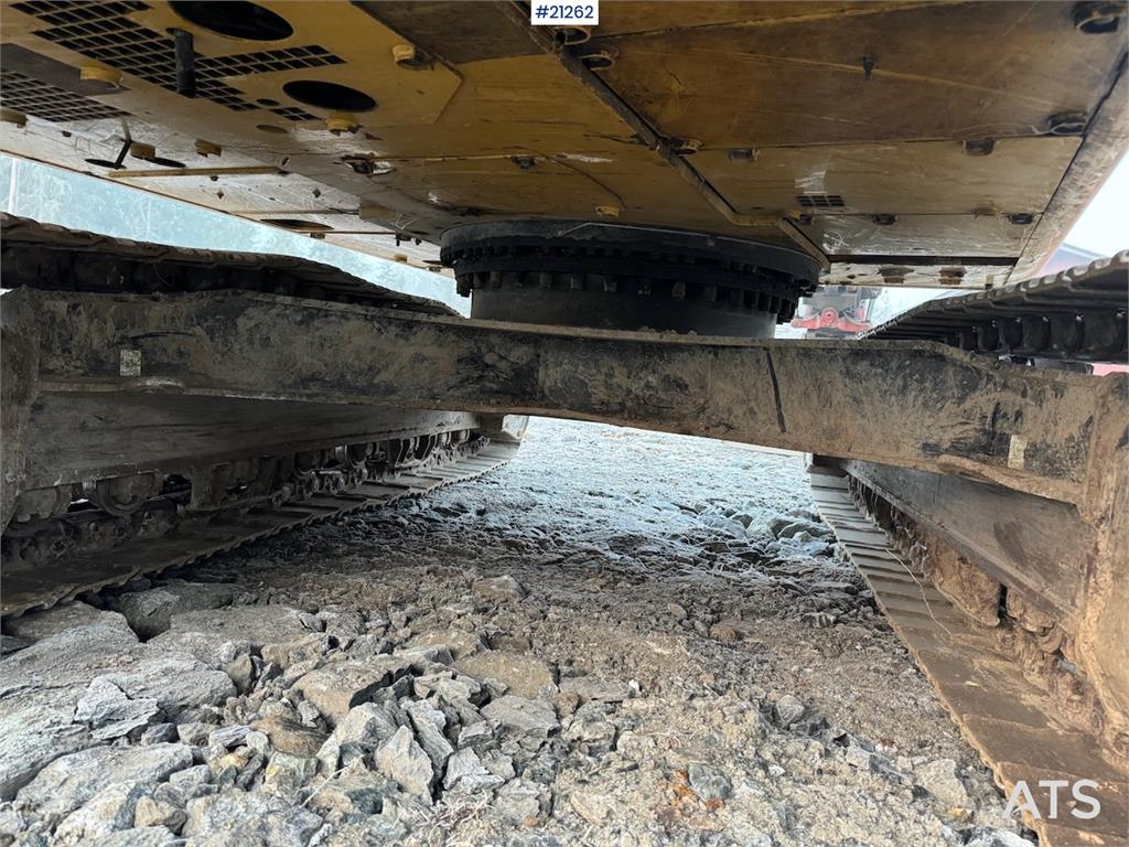 CAT 323