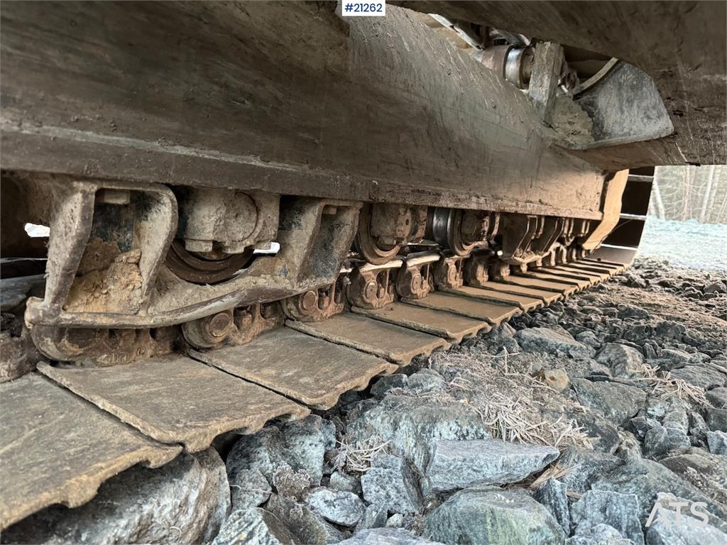 CAT 323