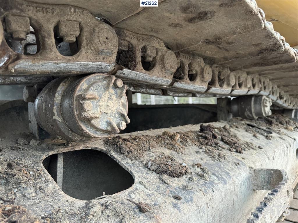 CAT 323