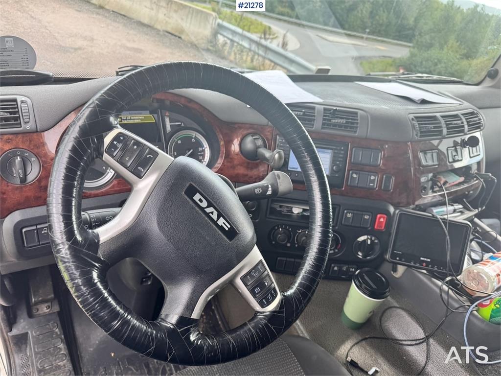 DAF CF440 6x2 Box truck with refrigerator/freezer unit