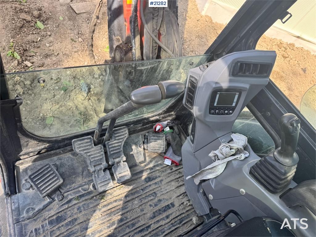 Kubota KX057-4 Tracked excavator w/ Rototilt and 2 bucket