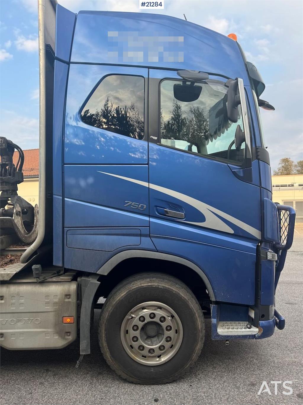 Volvo Fh750 6x4 Log Truck w/ 2019 Epsilon M12L Crane