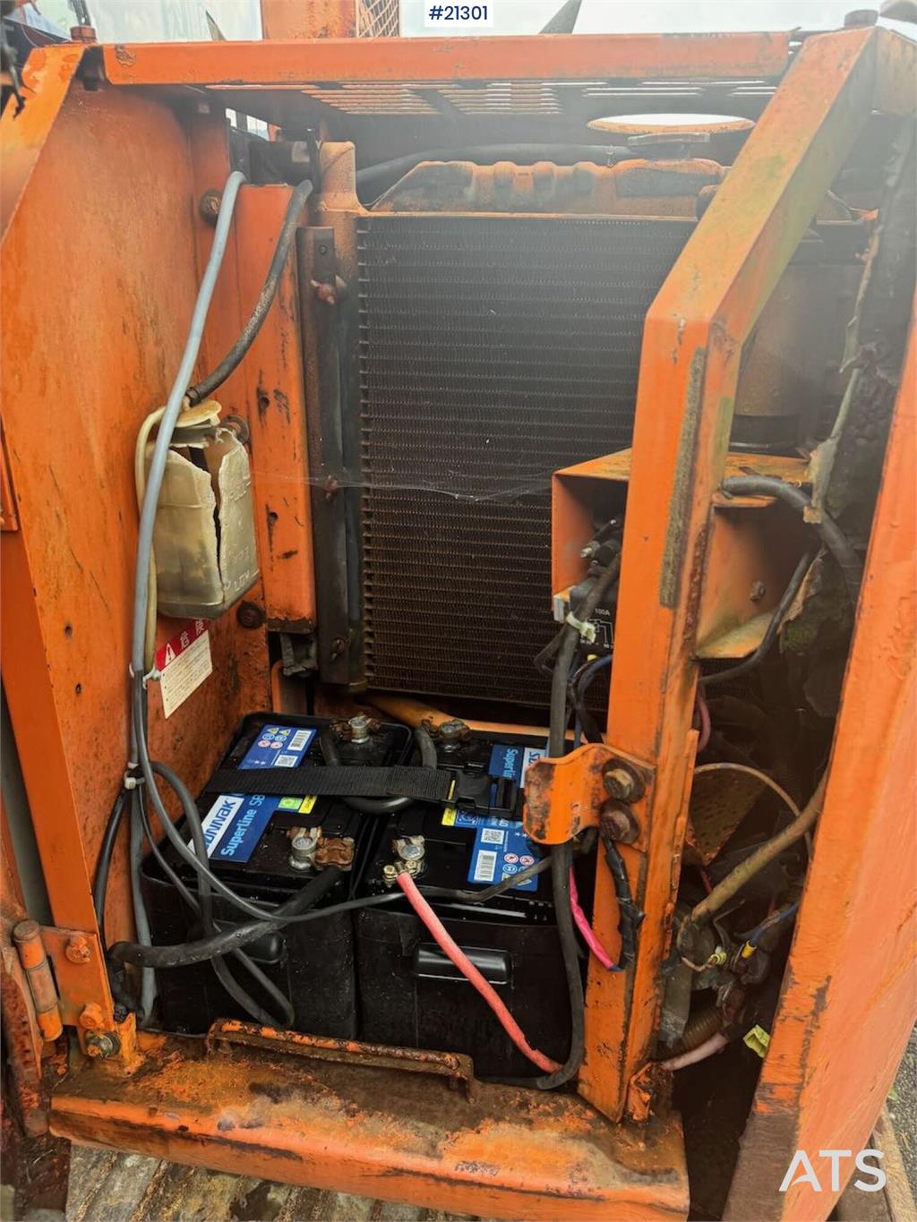 Hitachi EX60 Crawler excavator w/ rotor tilt and bucket