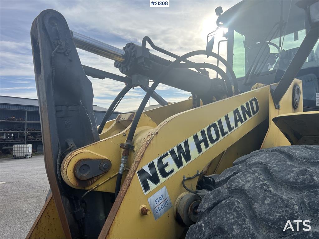 New Holland w270B