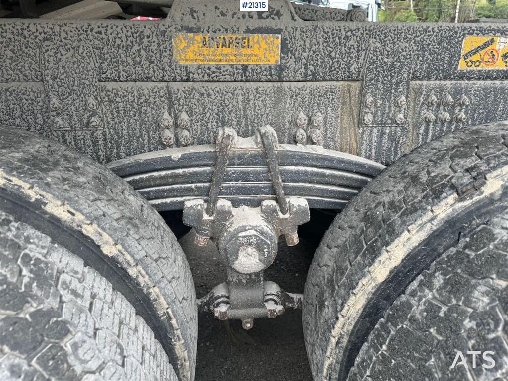 Scania R580 8x4 Plow rigged dump truck