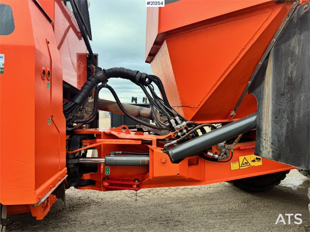Doosan DA30 Dump Truck. 6650 hours!