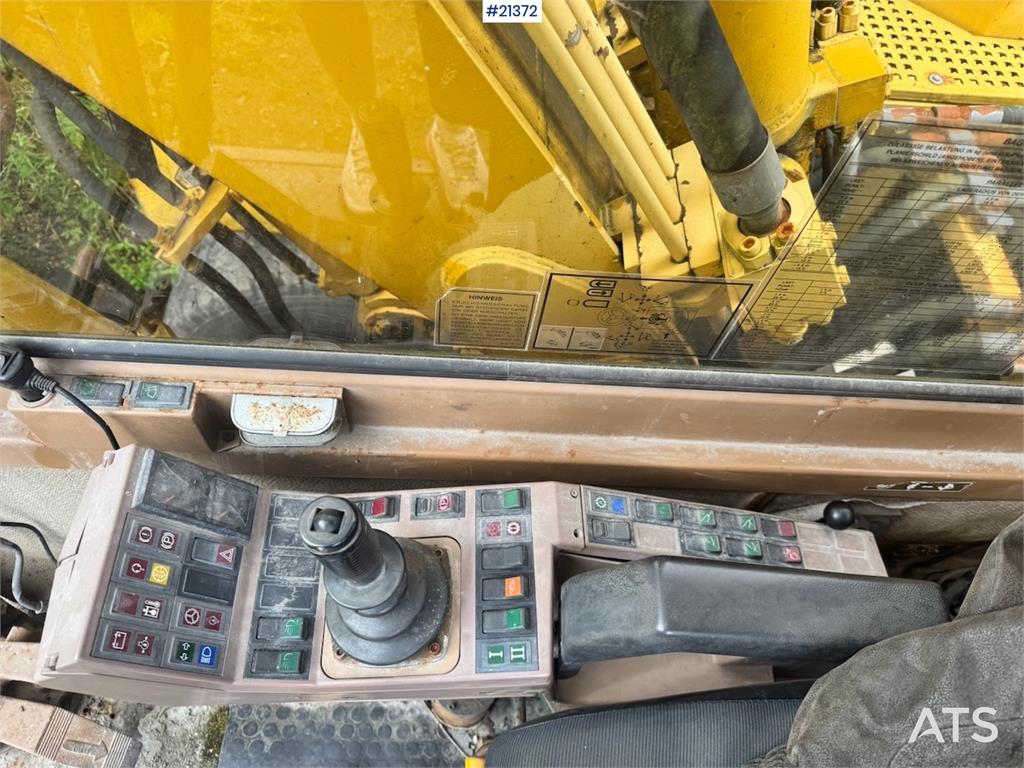 CAT 212B