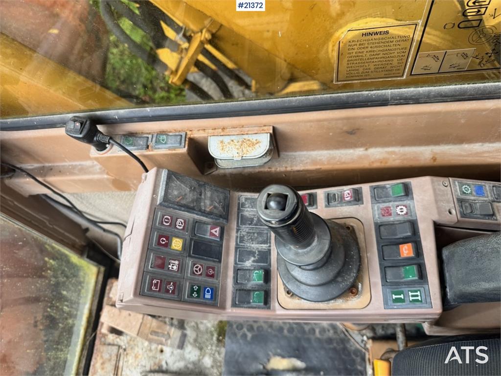 CAT 212B