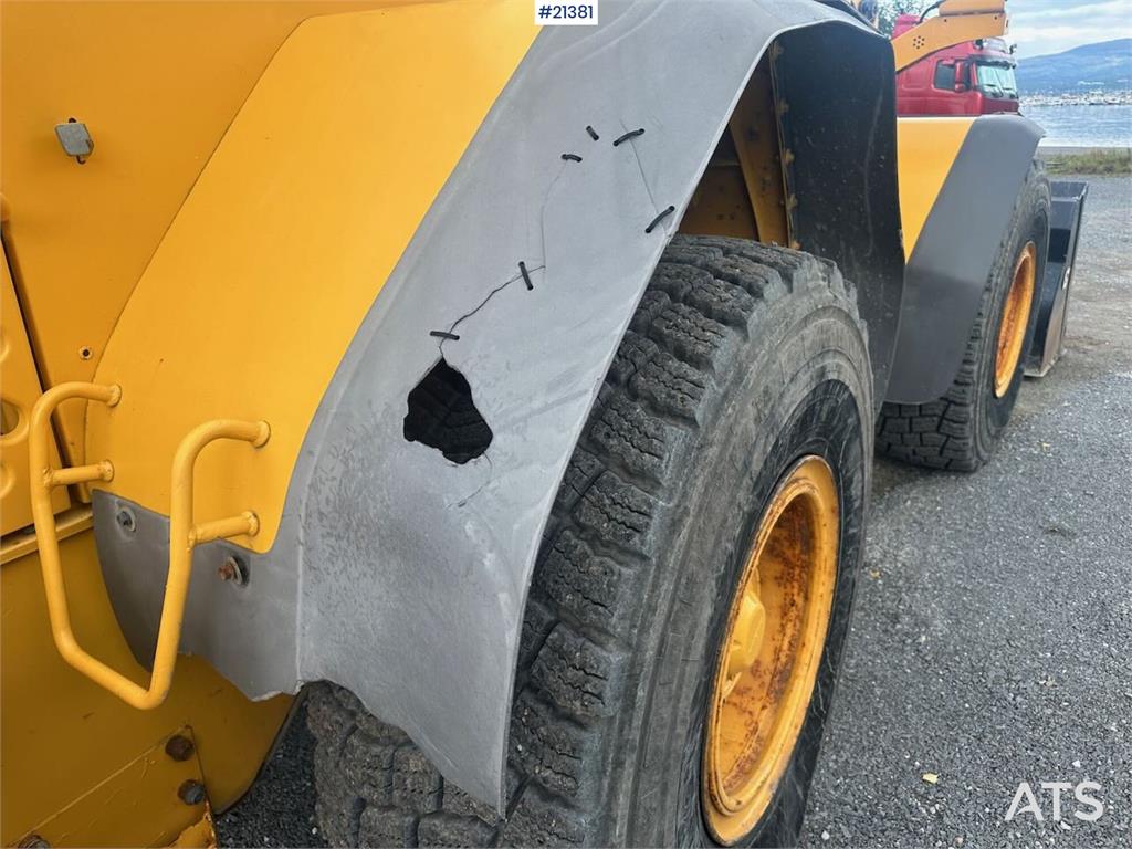 Volvo L90E wheel loader. WATCH VIDEO.