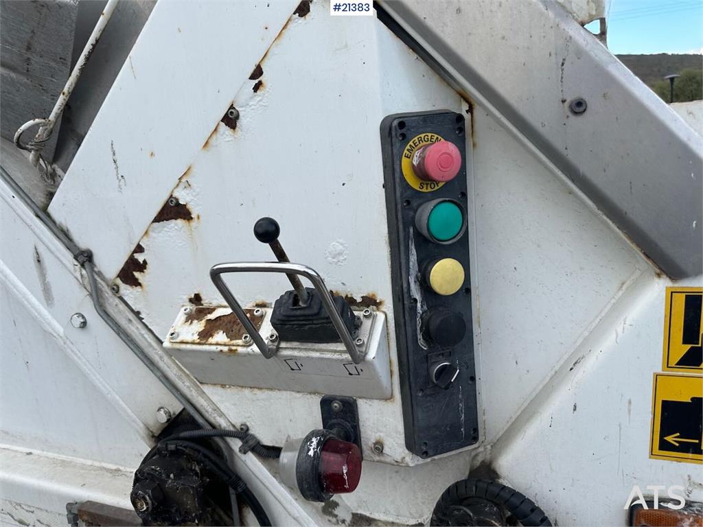Volvo FE 6x2 compactor truck w/ NTM body and low mileage